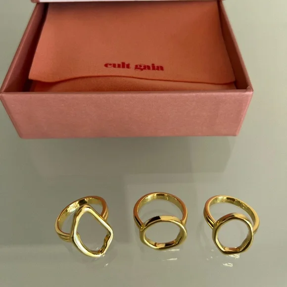 CULT GAIA Anya Gold Ring Set - Picture 1 of 5